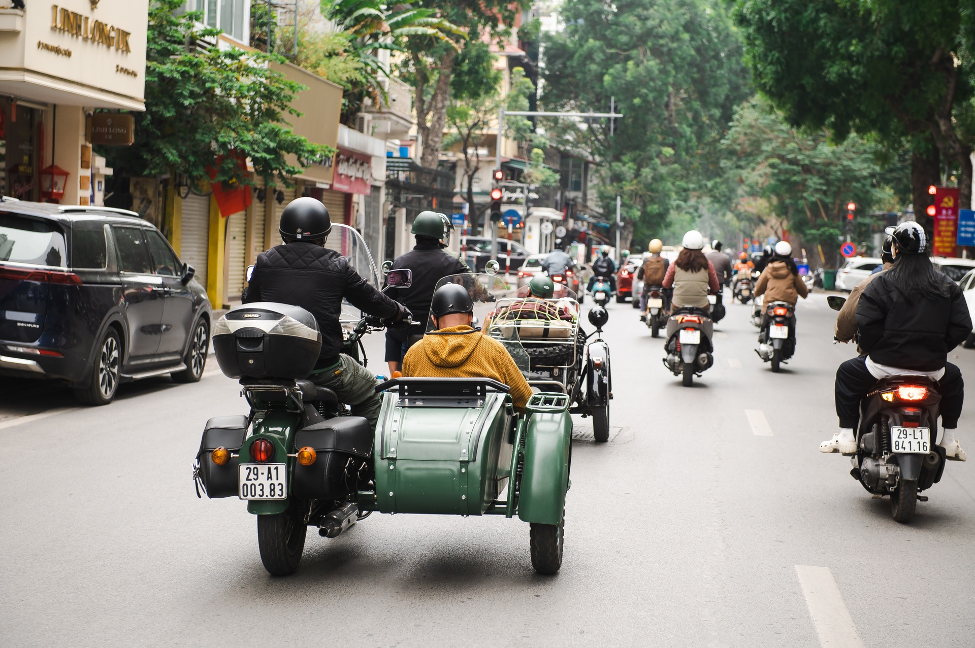 https://photo.znews.vn/w1920/Uploaded/spuoouo/2025_02_24/DMT_8822.jpg