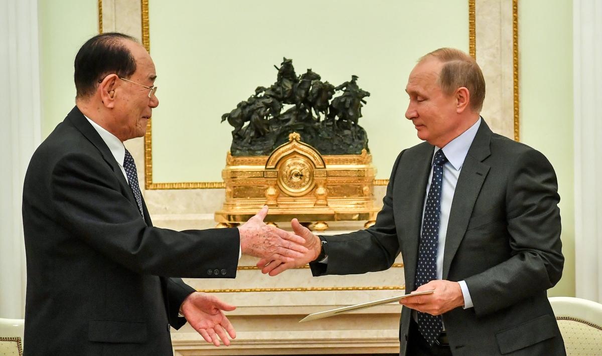 Kim Jong Un gui thu cho Putin anh 1