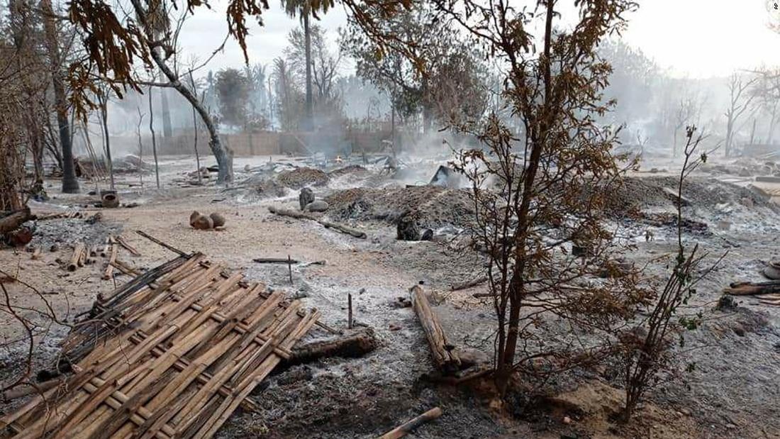 quan doi Myanmar dot lang anh 1