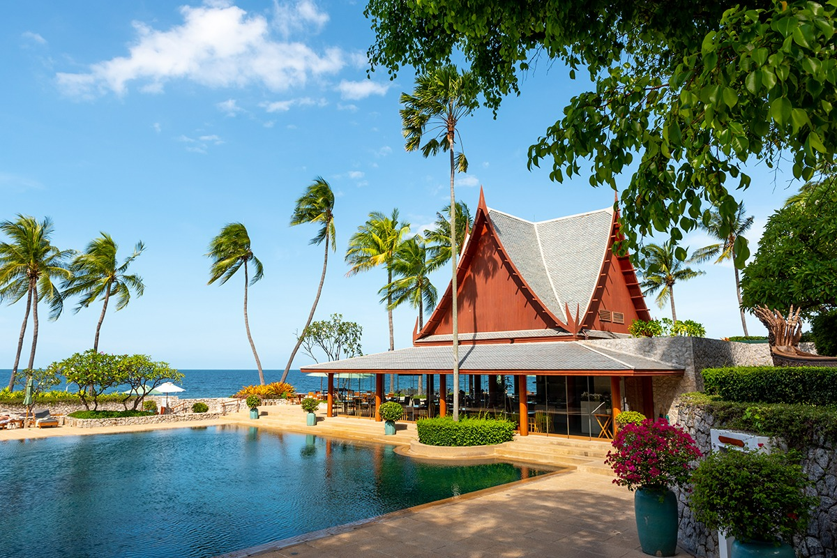 Resort nghỉ dưỡng nằm sát bờ biển ở Thái Lan