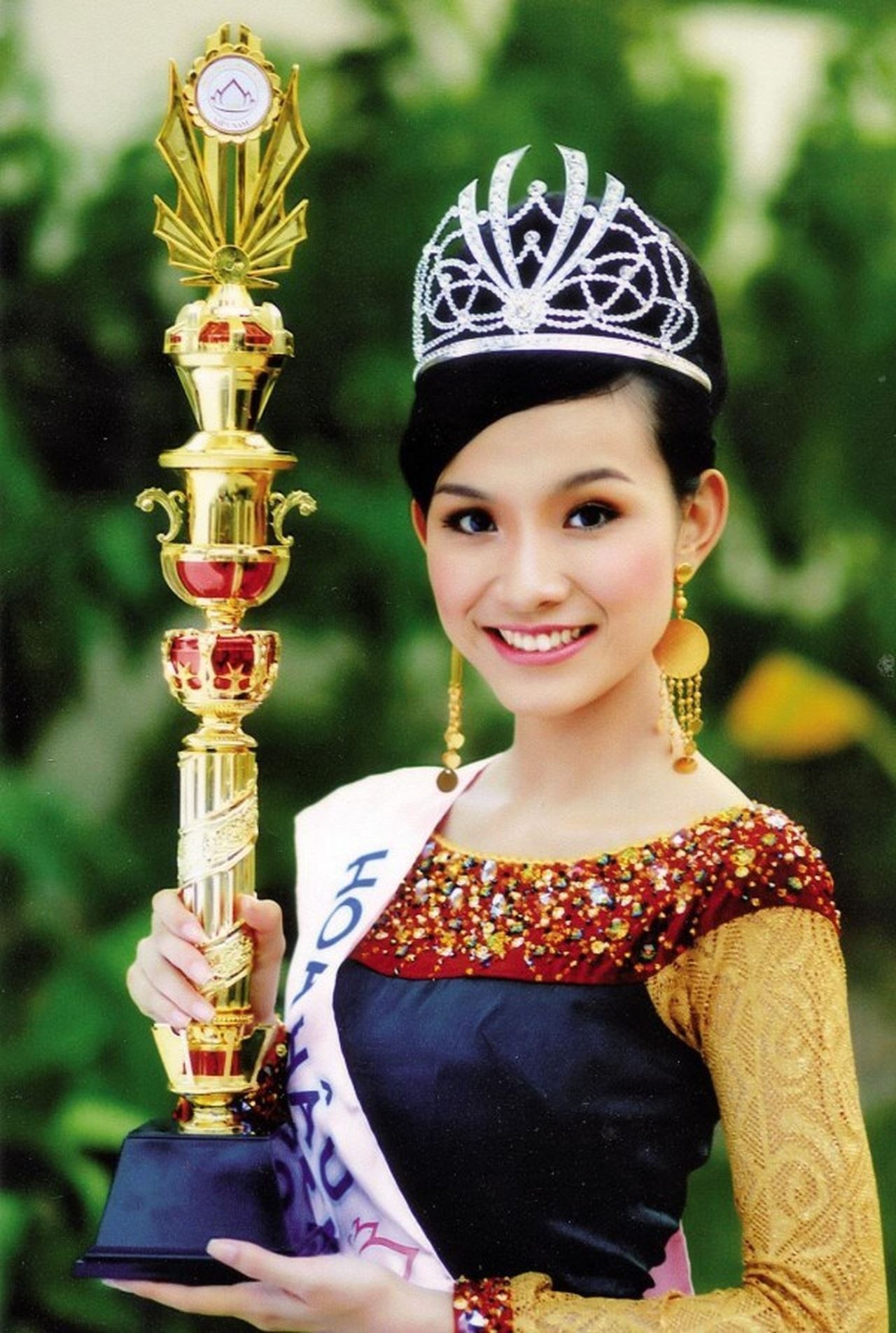 hoa hau hoan vu anh 2