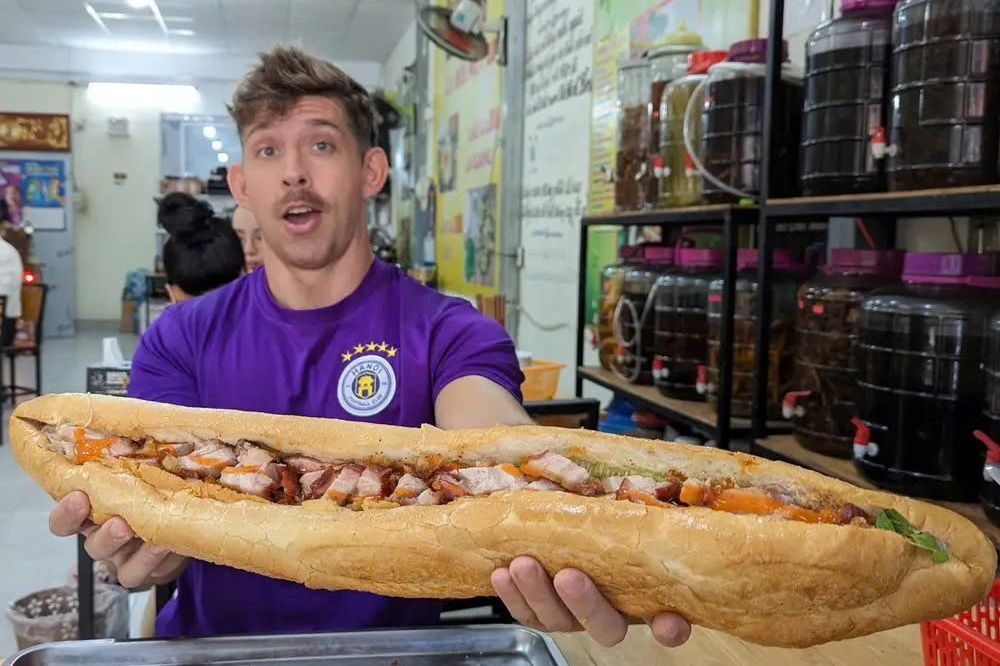 Travis Carrasquillo anh 3