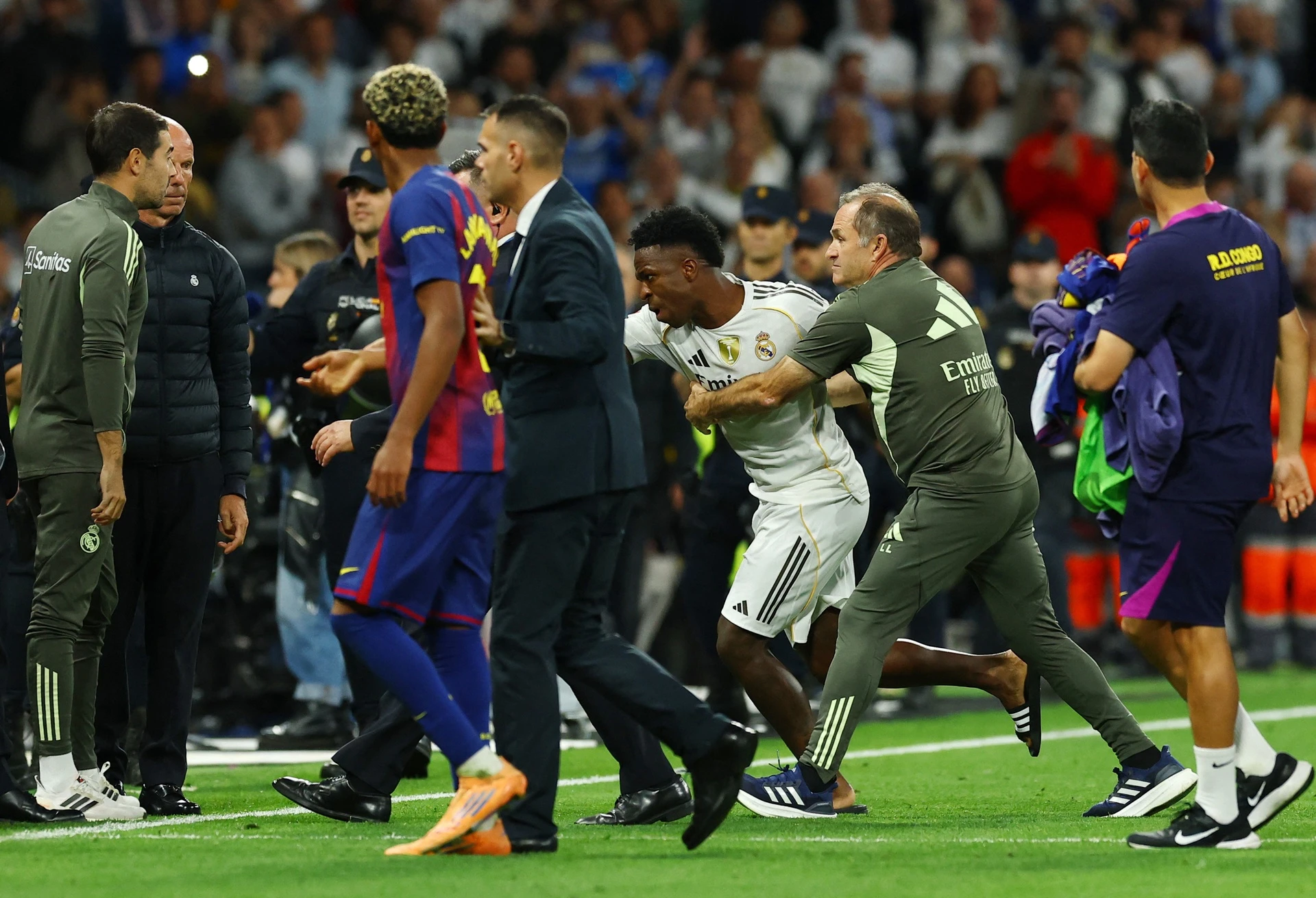 Real dau Barca anh 4