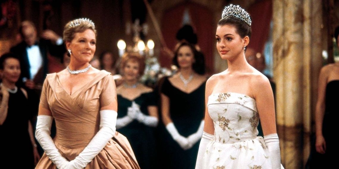 Nhat ky cong chua,  Anne Hathaway,  Julie Andrews anh 1