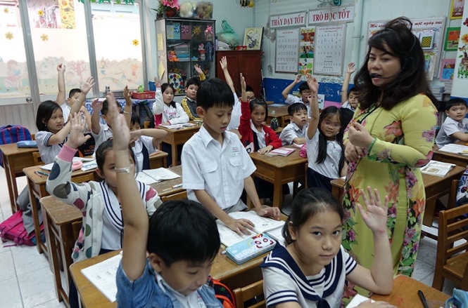 Một tiết dạy của giáo viên lớp 3/1 Trường tiểu học Minh Đạo (Q.5, TP.HCM). Ảnh: Tuổi Trẻ