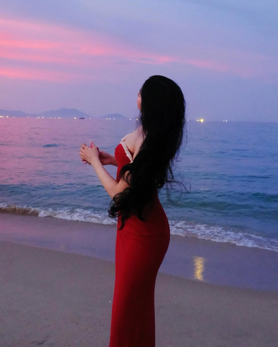 Lo Lem,  con gai quyen linh,  dien vien quyen linh anh 13
