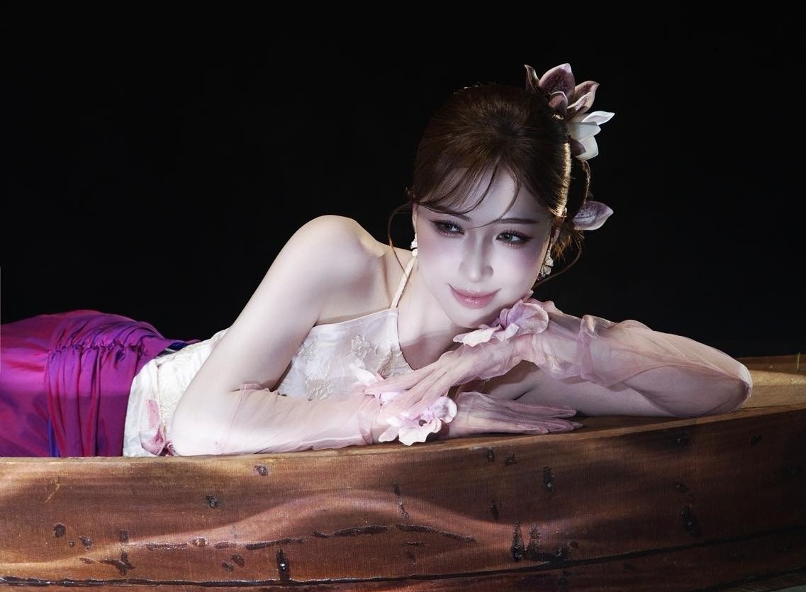 Hòa minzy ảnh 1 Hoa minzy anh 1