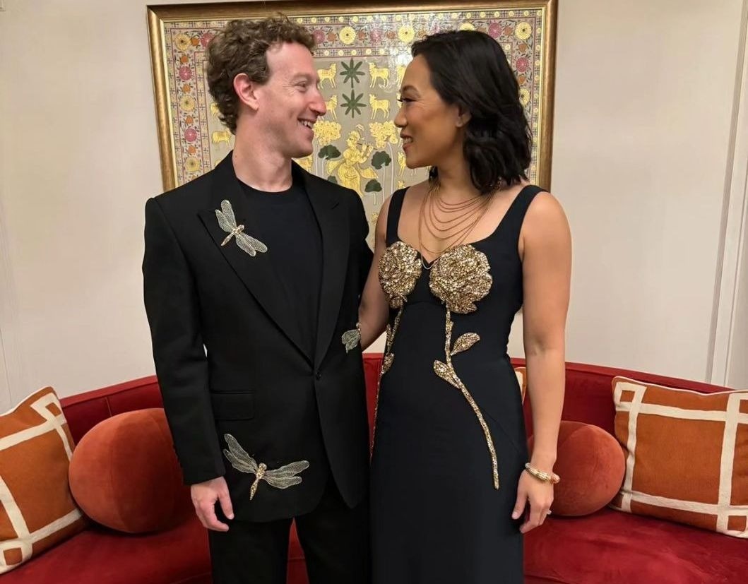 ceo meta, Priscilla Chan, qua tang Priscilla Chan, qua tang vo, Vo Mark Zuckerberg, tuong turquoise, anh 4