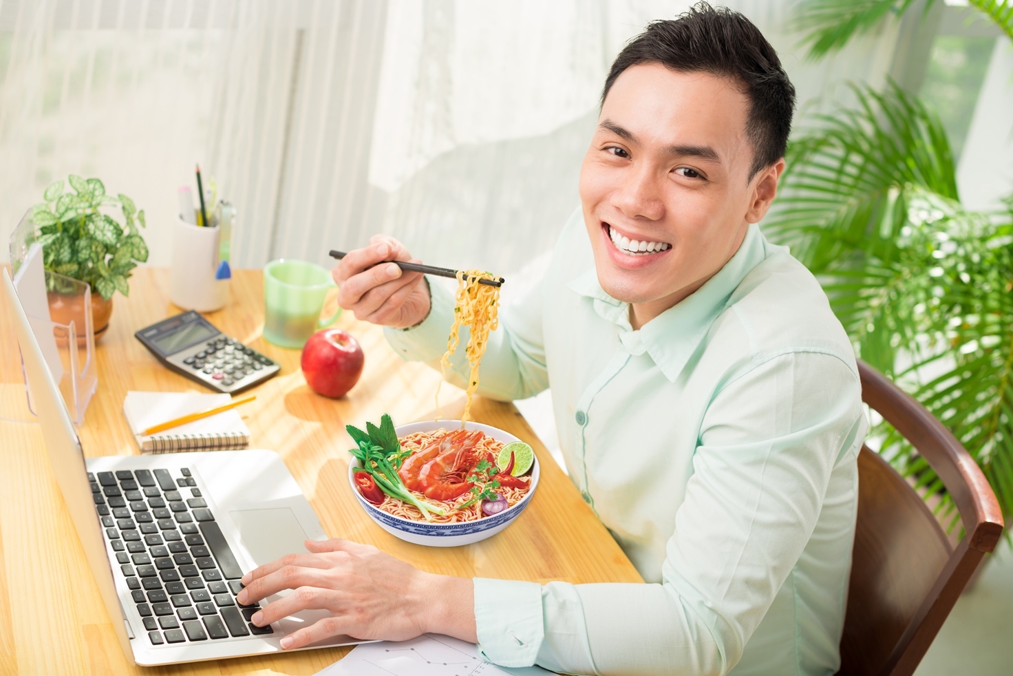 Mì ăn liền là sản phẩm phổ biến với người dùng Việt.