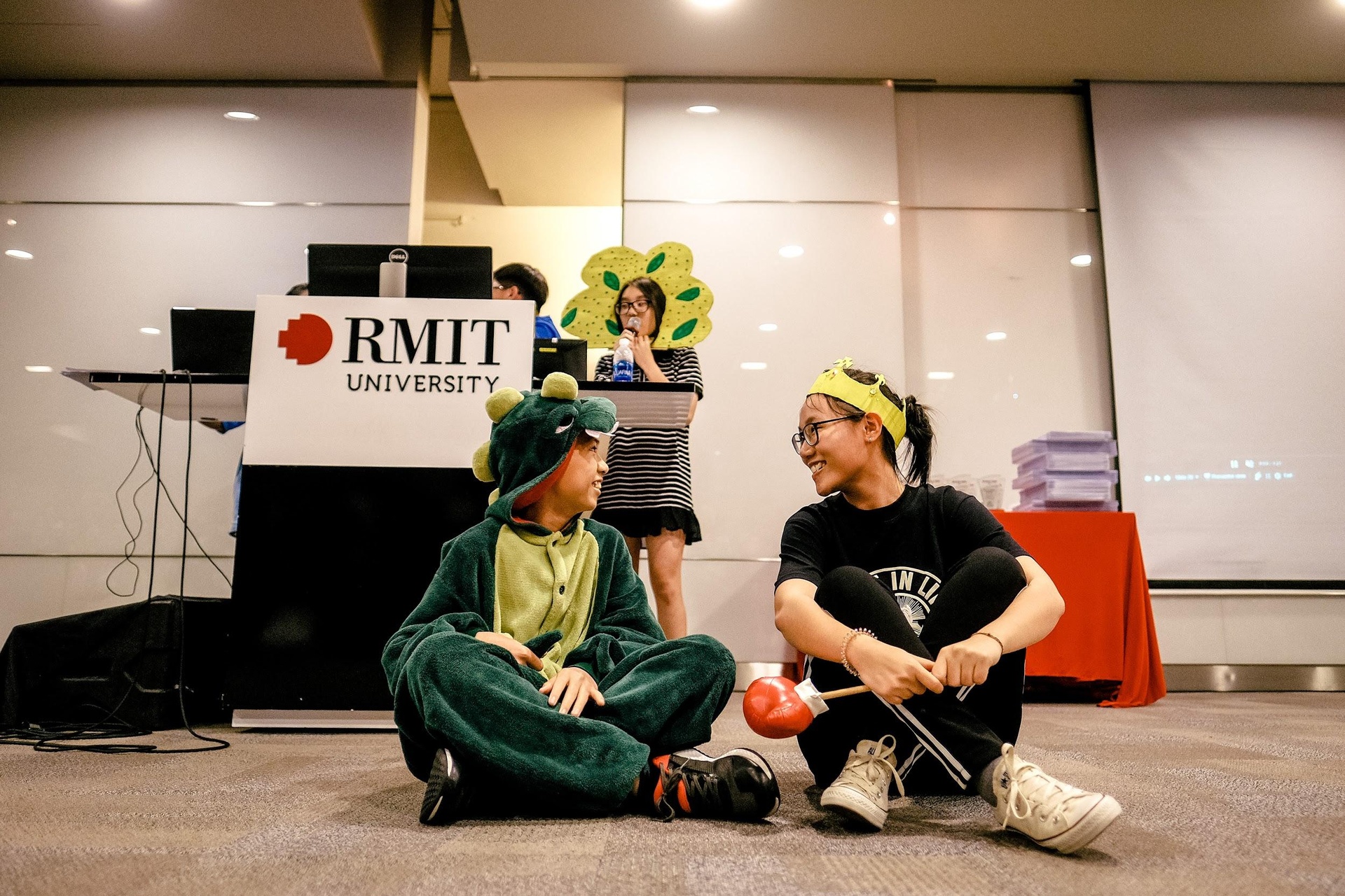Dai hoc RMIT anh 1