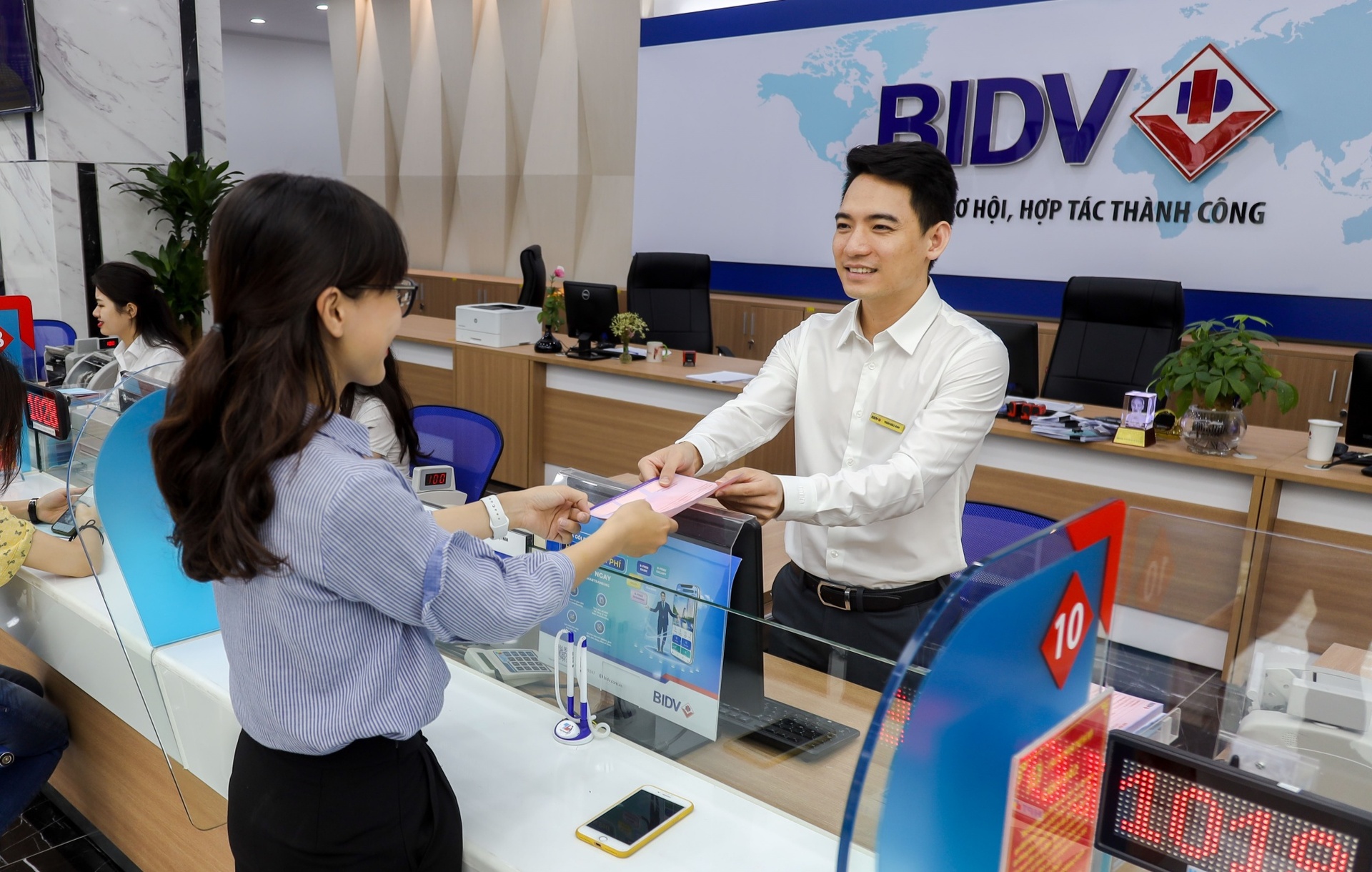 BIDV,  SME anh 2