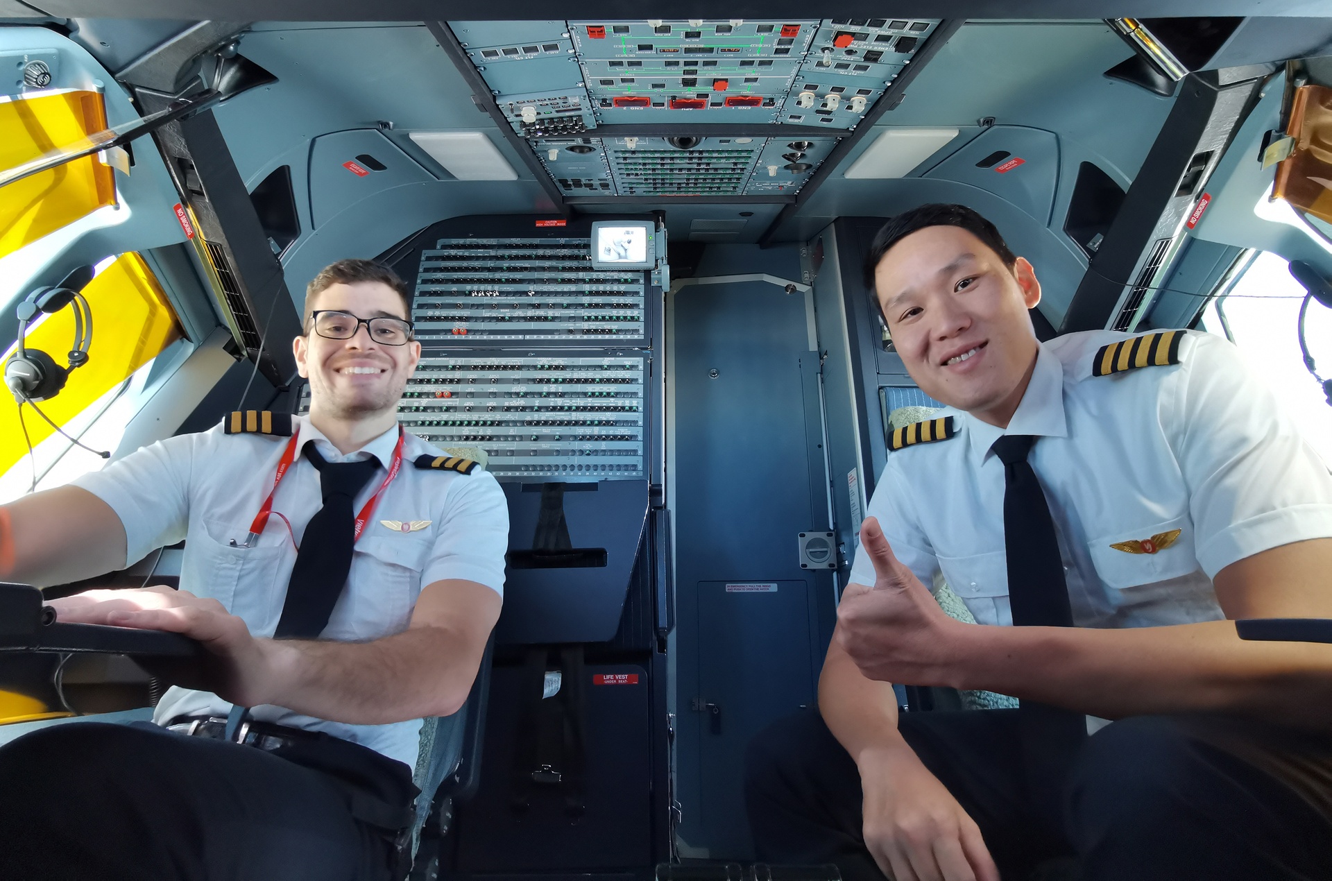 Vietjet,  Hoc vien Hang khong Vietjet anh 2