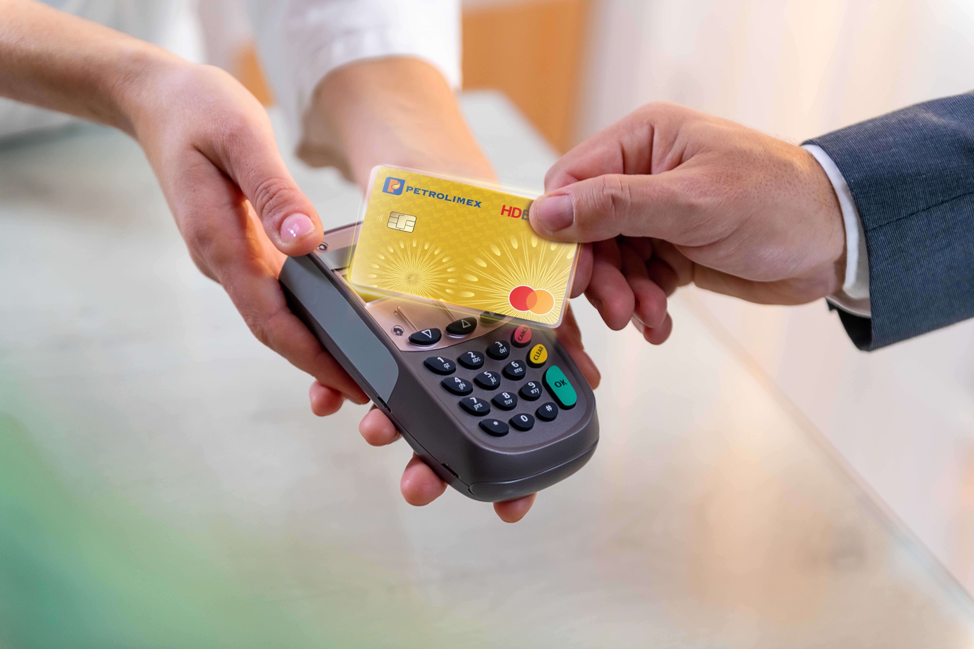 HDBank Petrolimex anh 1