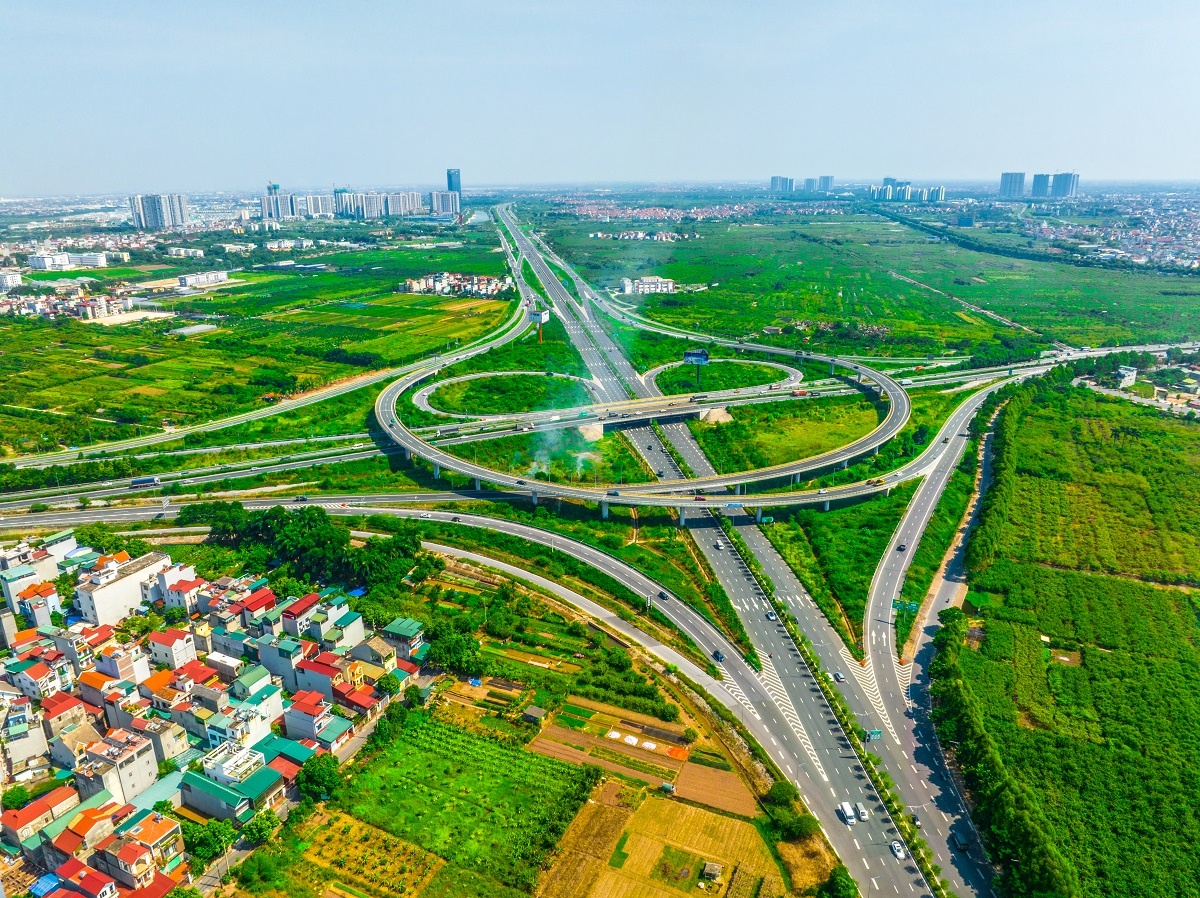 Vinhomes,  phia dong Ha Noi anh 1