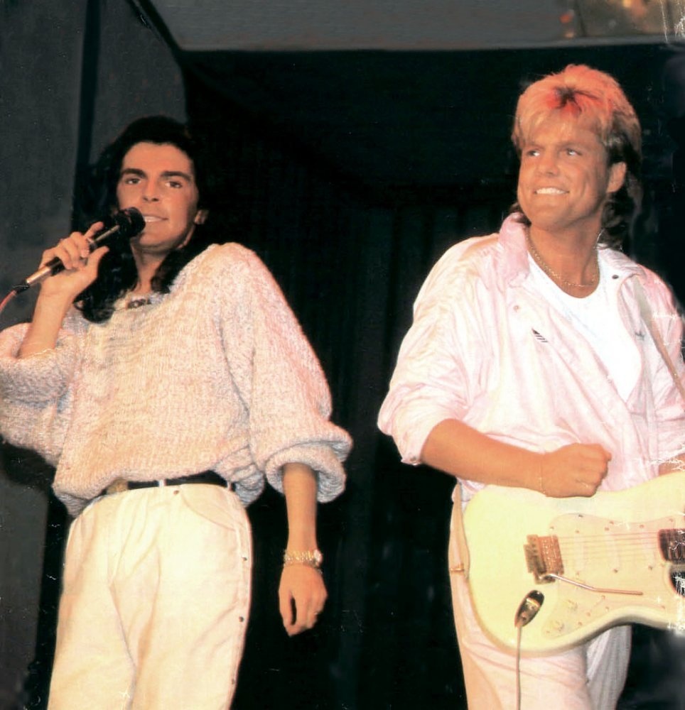 Modern Talking den Viet Nam anh 2