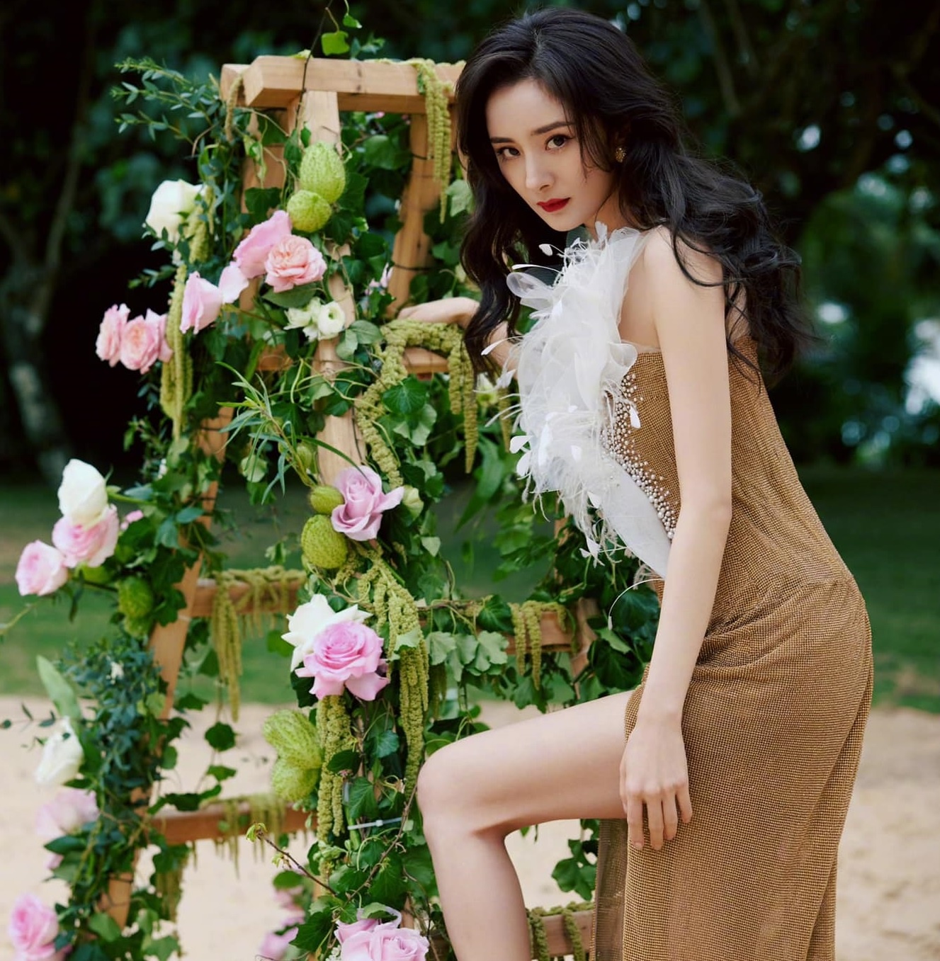 Doi tu cua Duong Mich anh 1