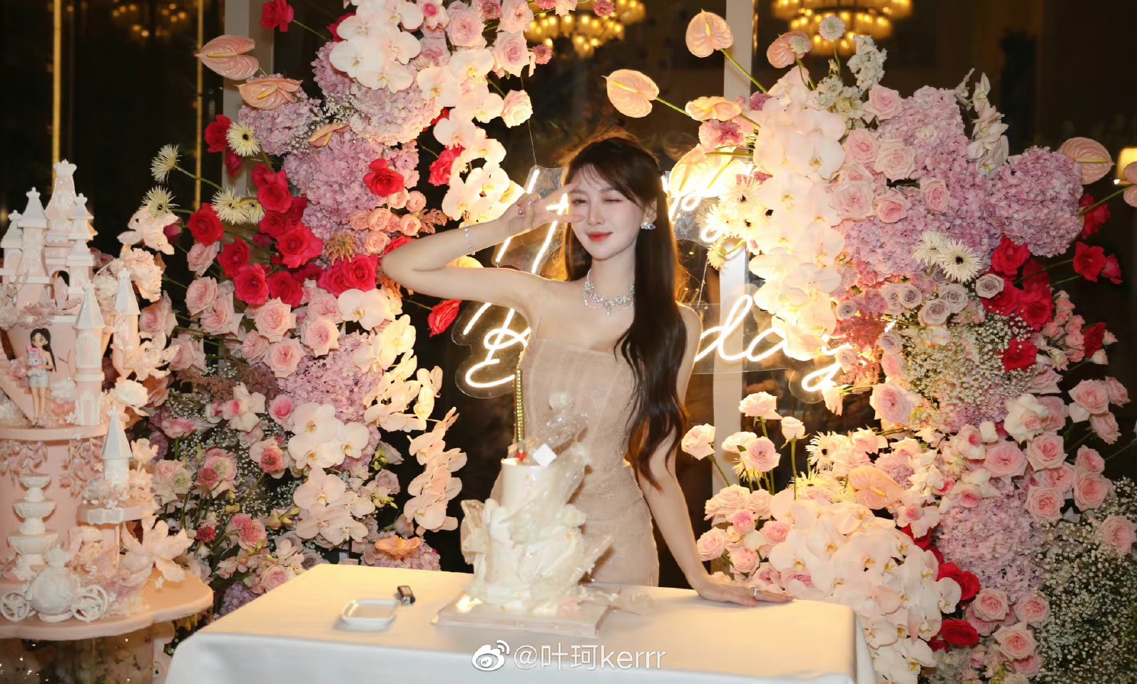 Huynh Hieu Minh hen ho anh 1