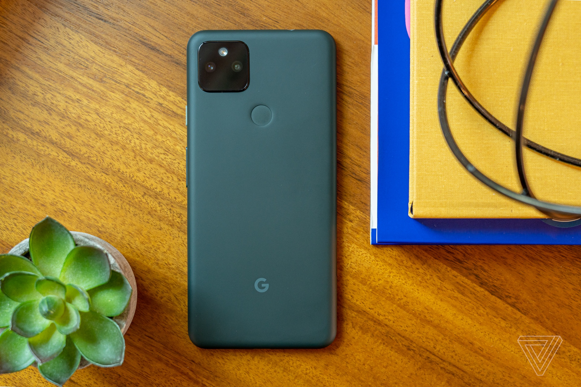 Google ra mat Pixel 5a 5G anh 1
