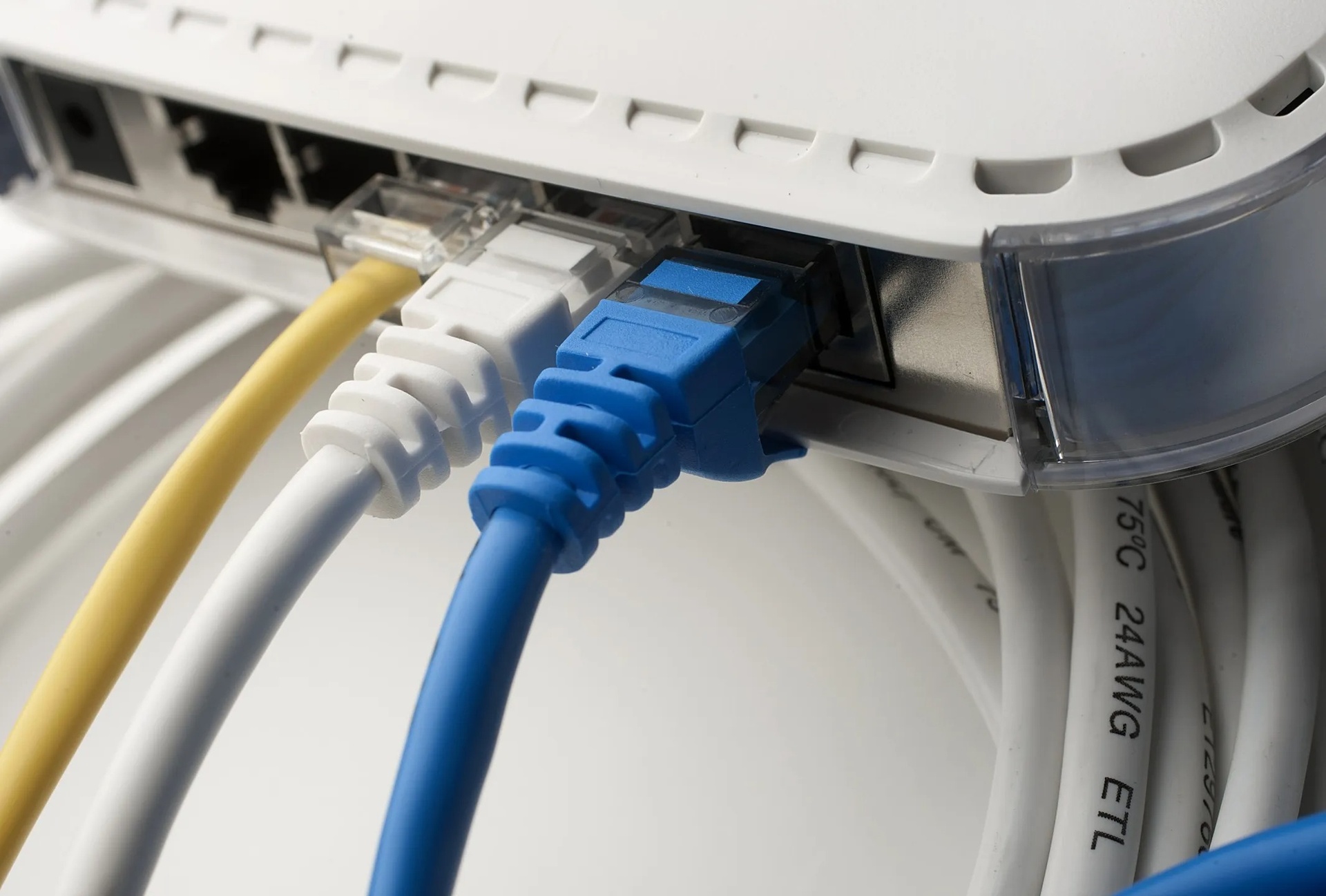 toi uu mang Wi-Fi,  Wi-Fi bi cham,  tang toc do Wi-Fi,  bo mo rong Wi-Fi anh 2