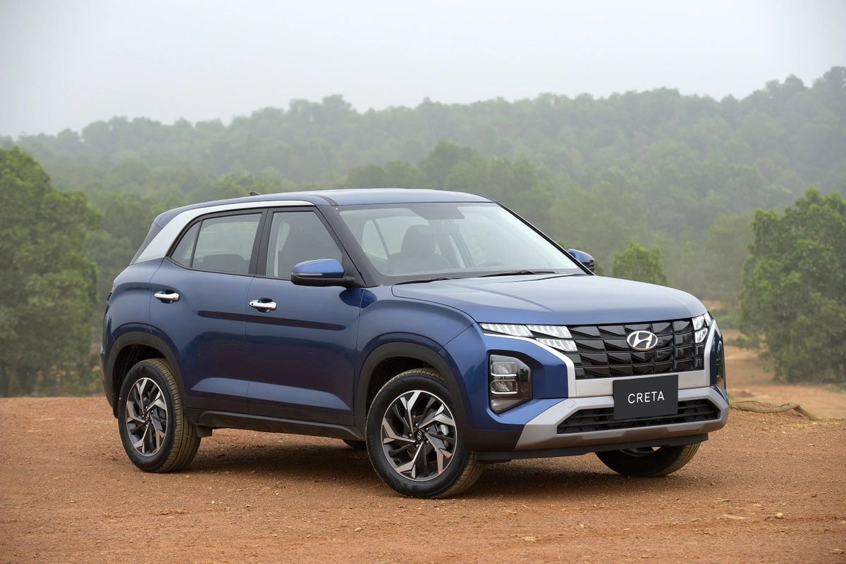 Corolla Cross tang gia anh 1