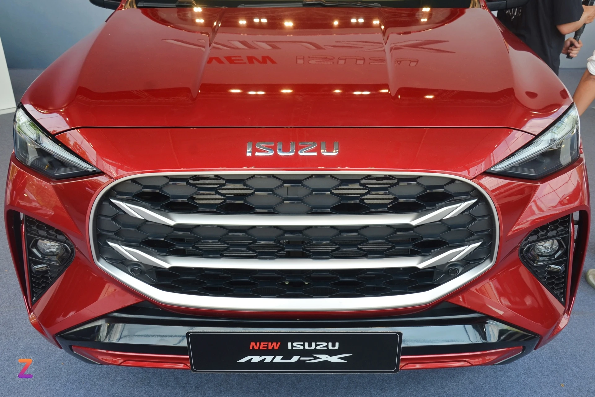 Isuzu mu-X anh 3