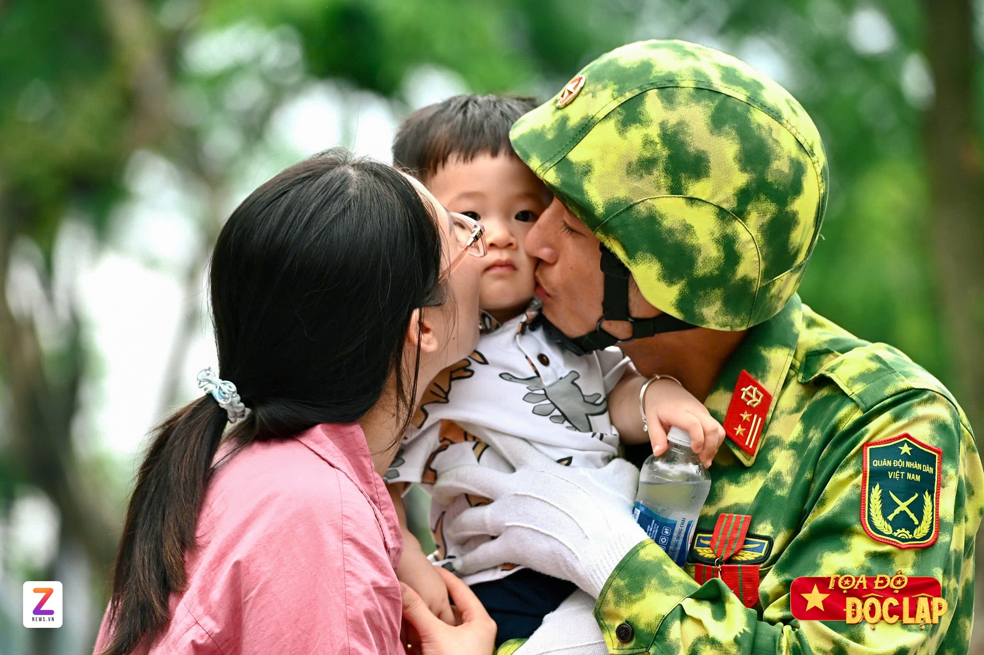 khoi yeu nuoc 2/9 anh 2