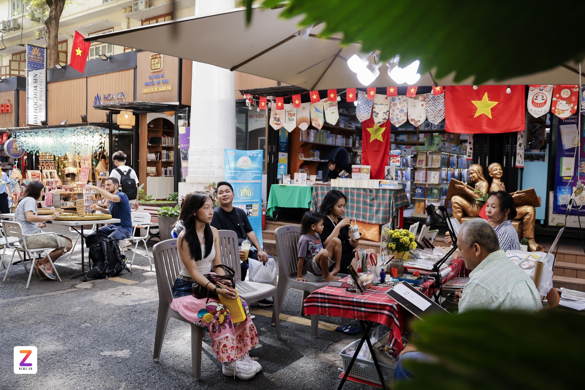 duong sach tp.hcm anh 2