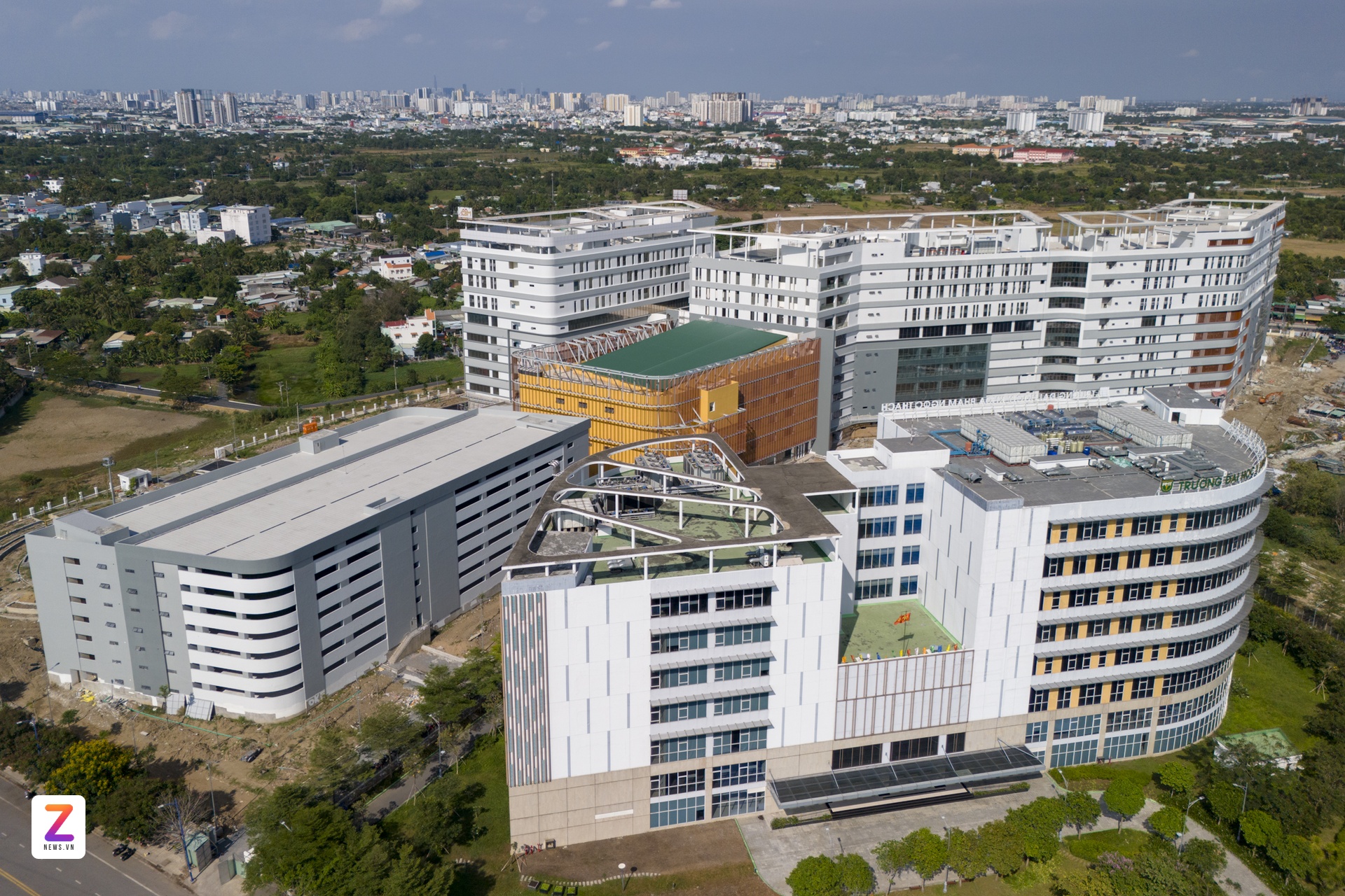 cum y te Tan Kien anh 6