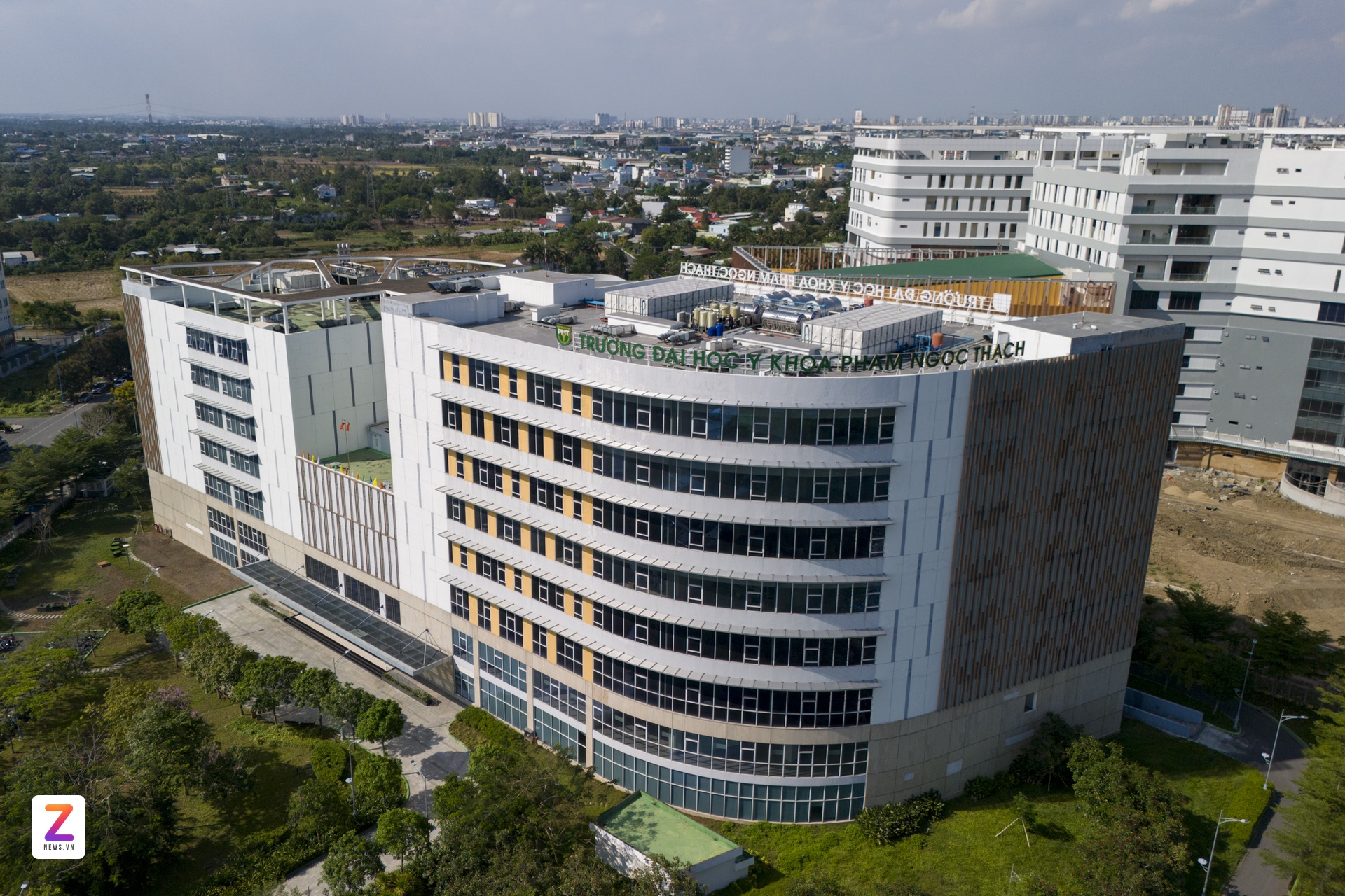 cum y te Tan Kien anh 9