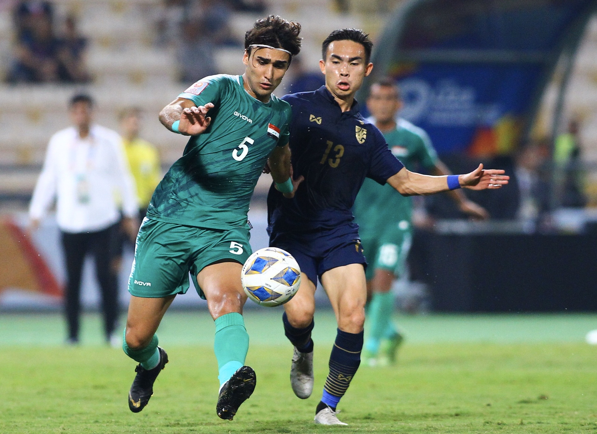 jaroensak u23 thai lan anh 2