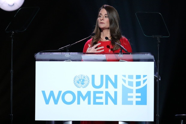 Bill Gates chuyển gần 8 tỷ USD cho vợ cũ