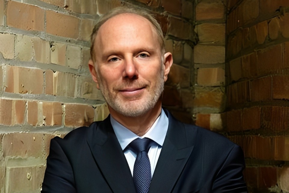 ceo ngoai tinh bi bat anh 4