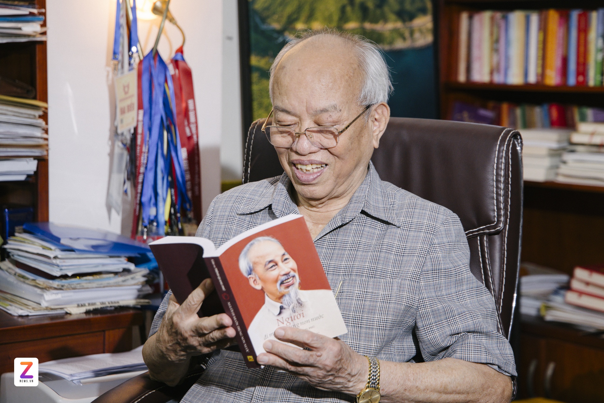 Chu tich Ho Chi Minh anh 1