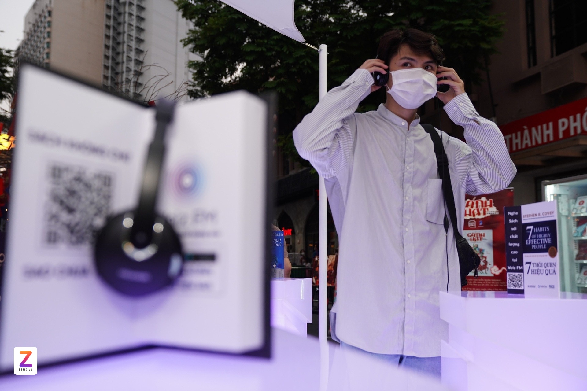 duong sach Tet anh 16