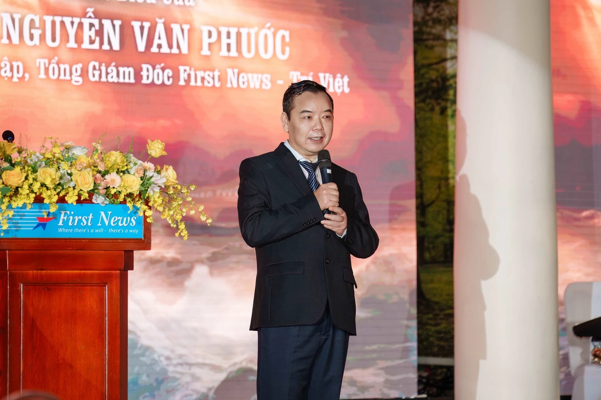 xuat ban anh 1