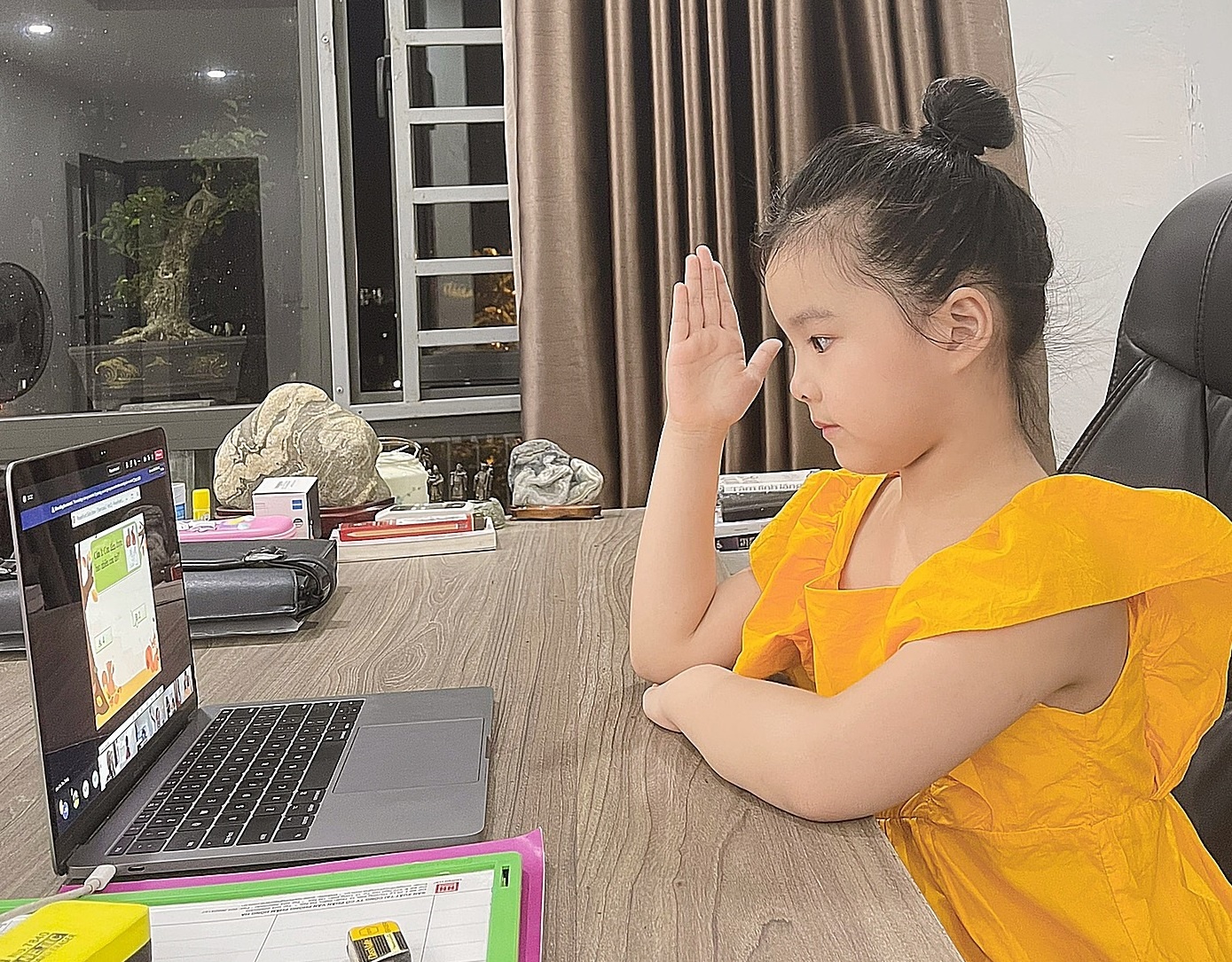 huong dan dieu chinh chuong trinh tieu hoc nam hoc 2021-2022 anh 1