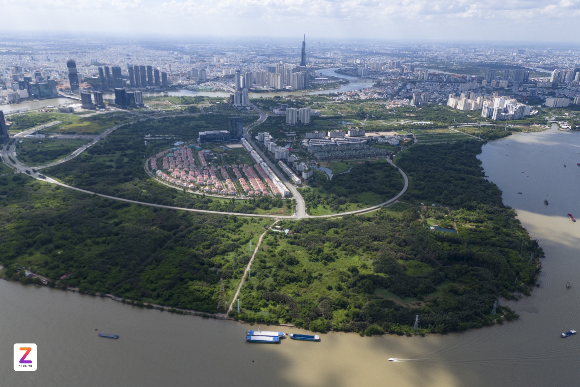 trung tam hanh chinh anh 23