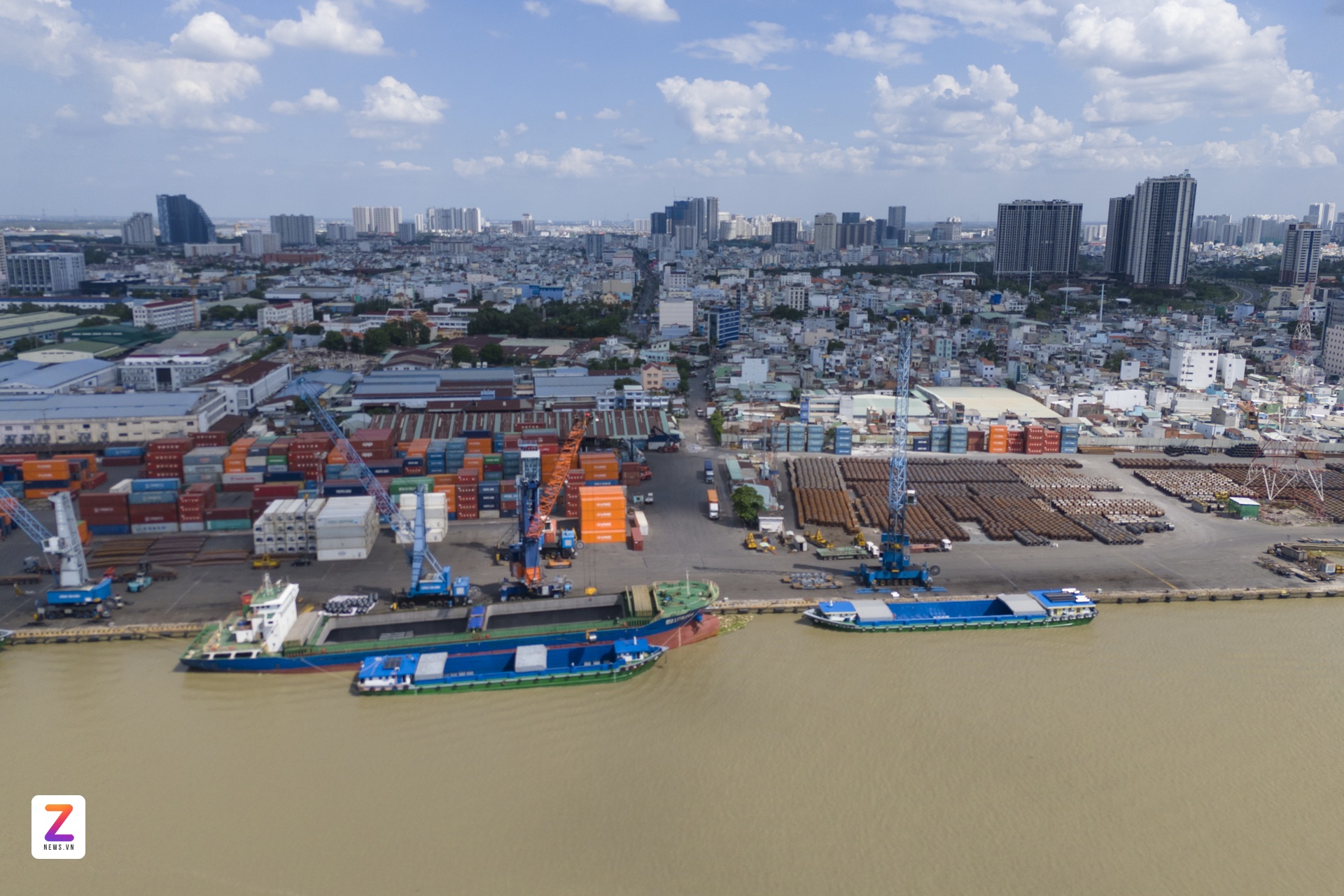 trung tam hanh chinh anh 24