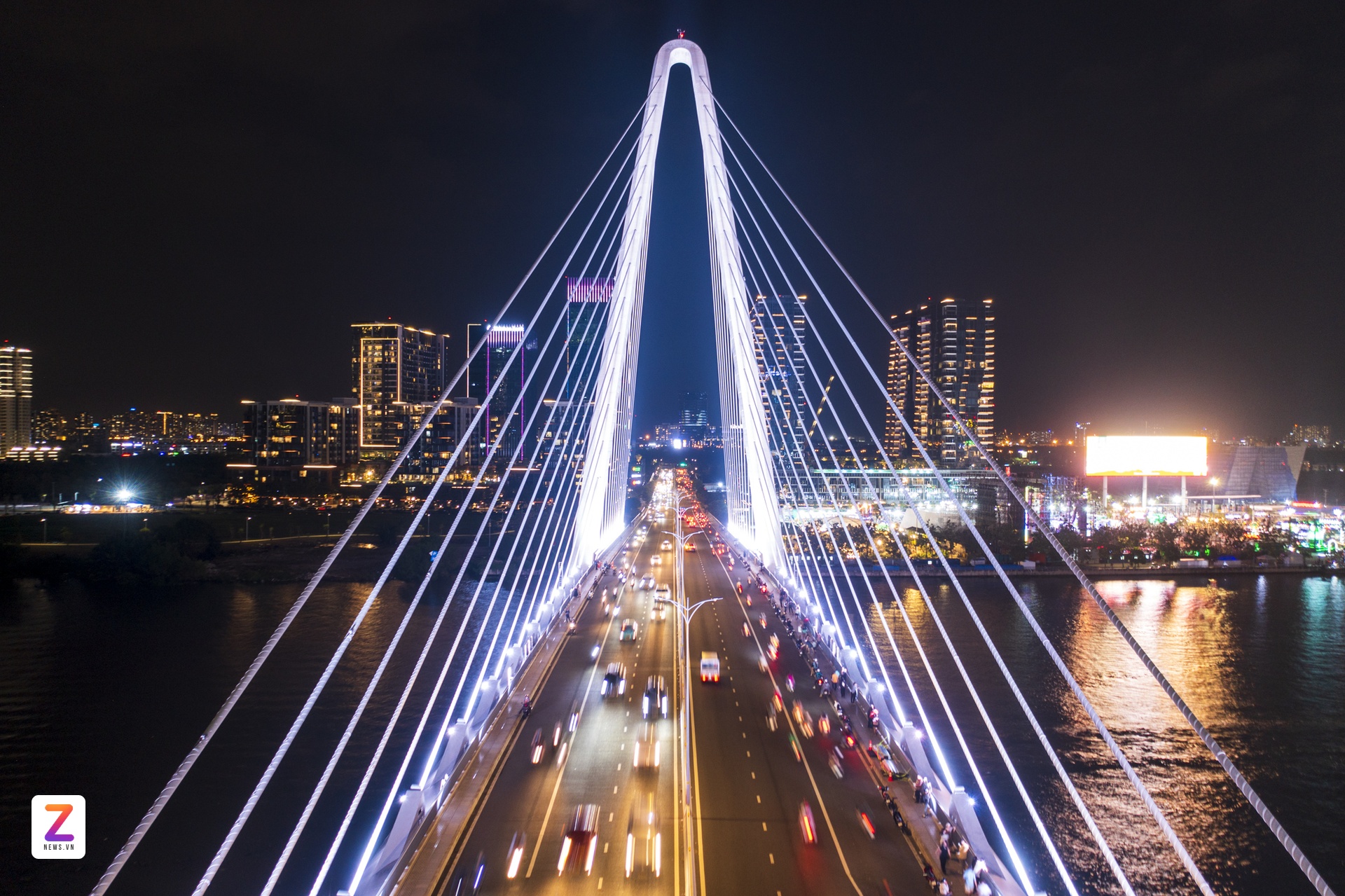 trung tam hanh chinh anh 14