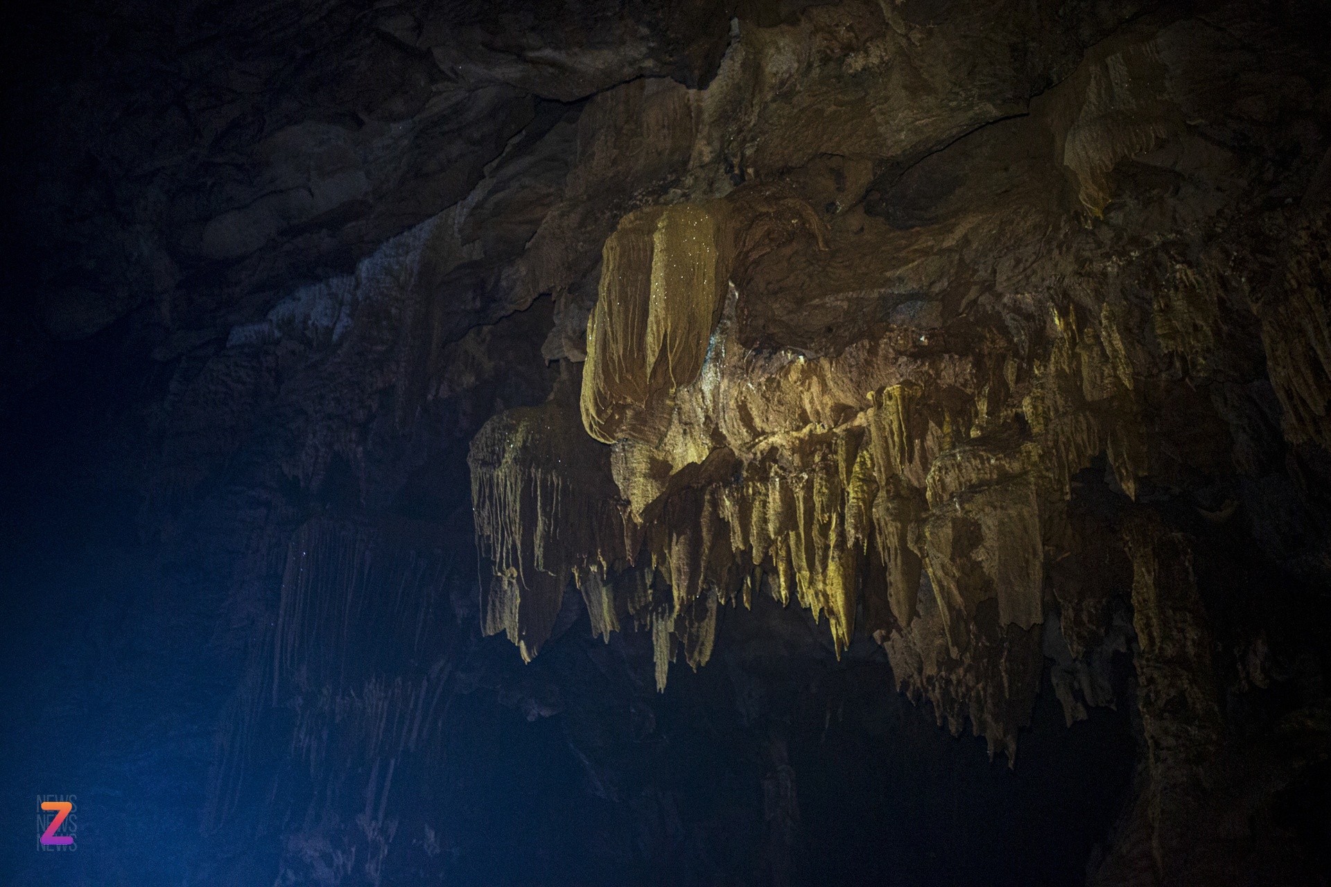 4500 met dong phong nha anh 13