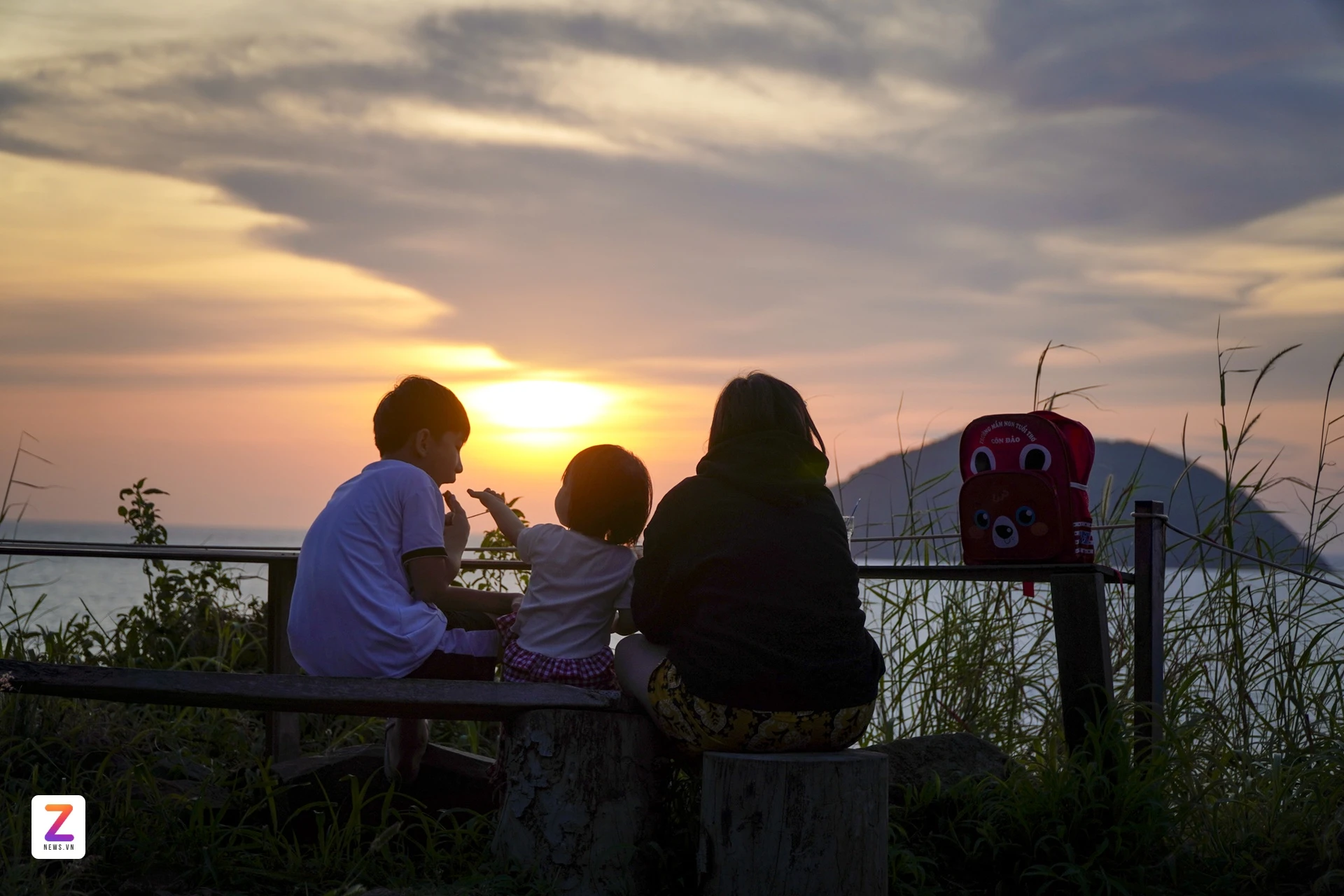 새벽에 칼을 든 형 18