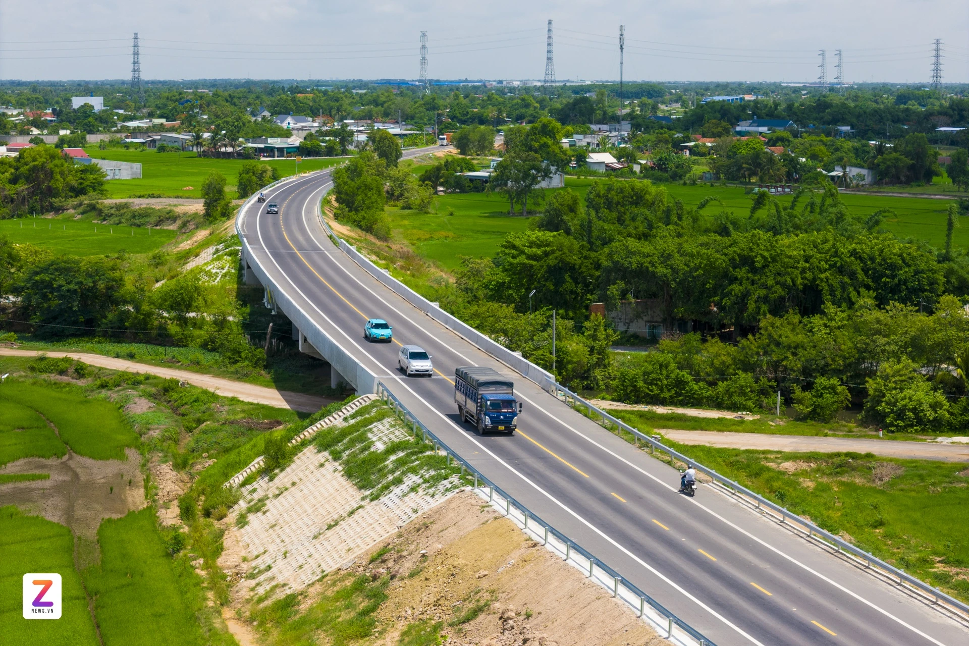 đường hồ chí minh ảnh 4