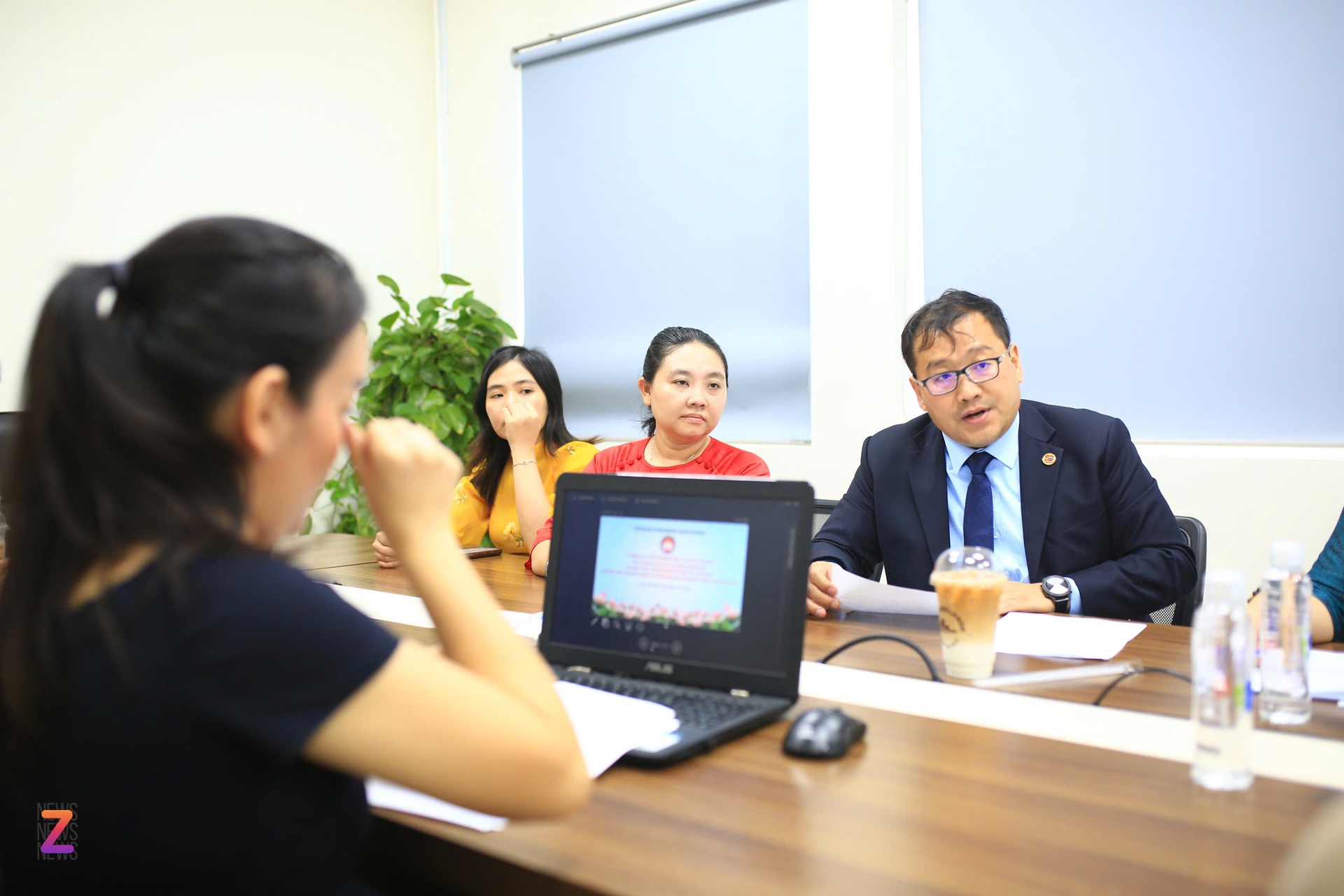 Hoi Xuat ban anh 5