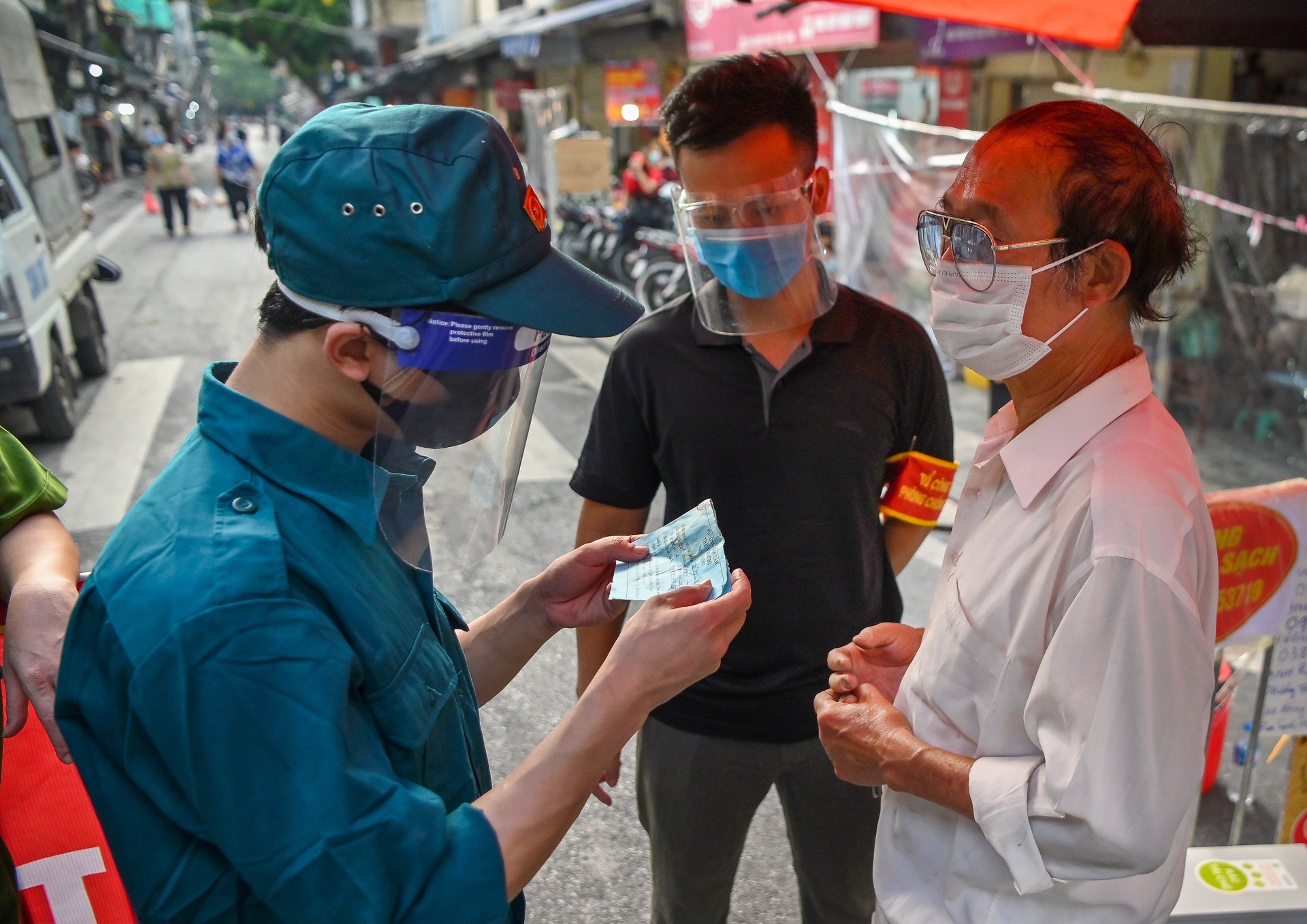 Bien dong F0 tai Ha Noi anh 1