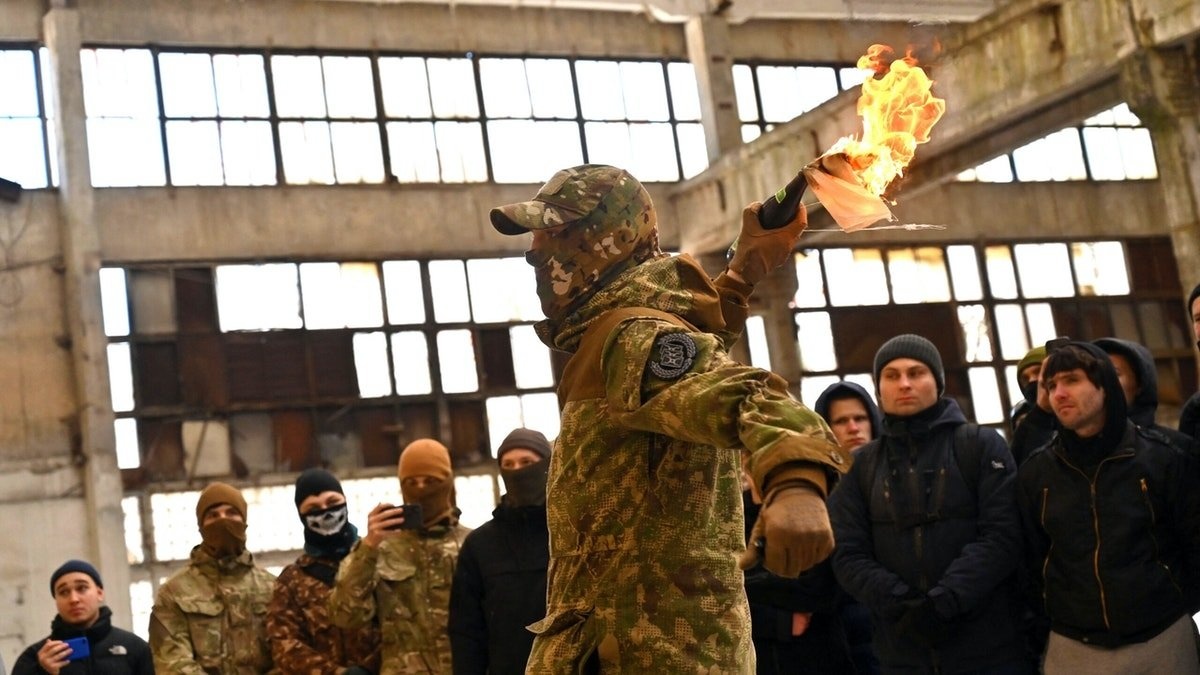 Nga tan cong Ukraine anh 11
