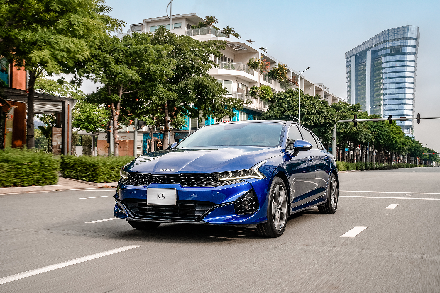 sedan tien ty anh 2