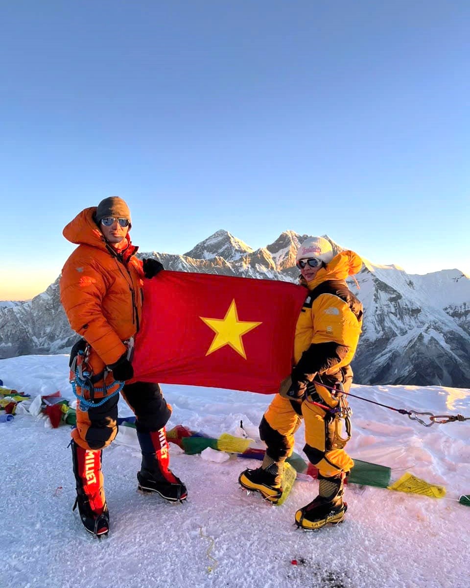 leo nui Ama Dablam anh 5