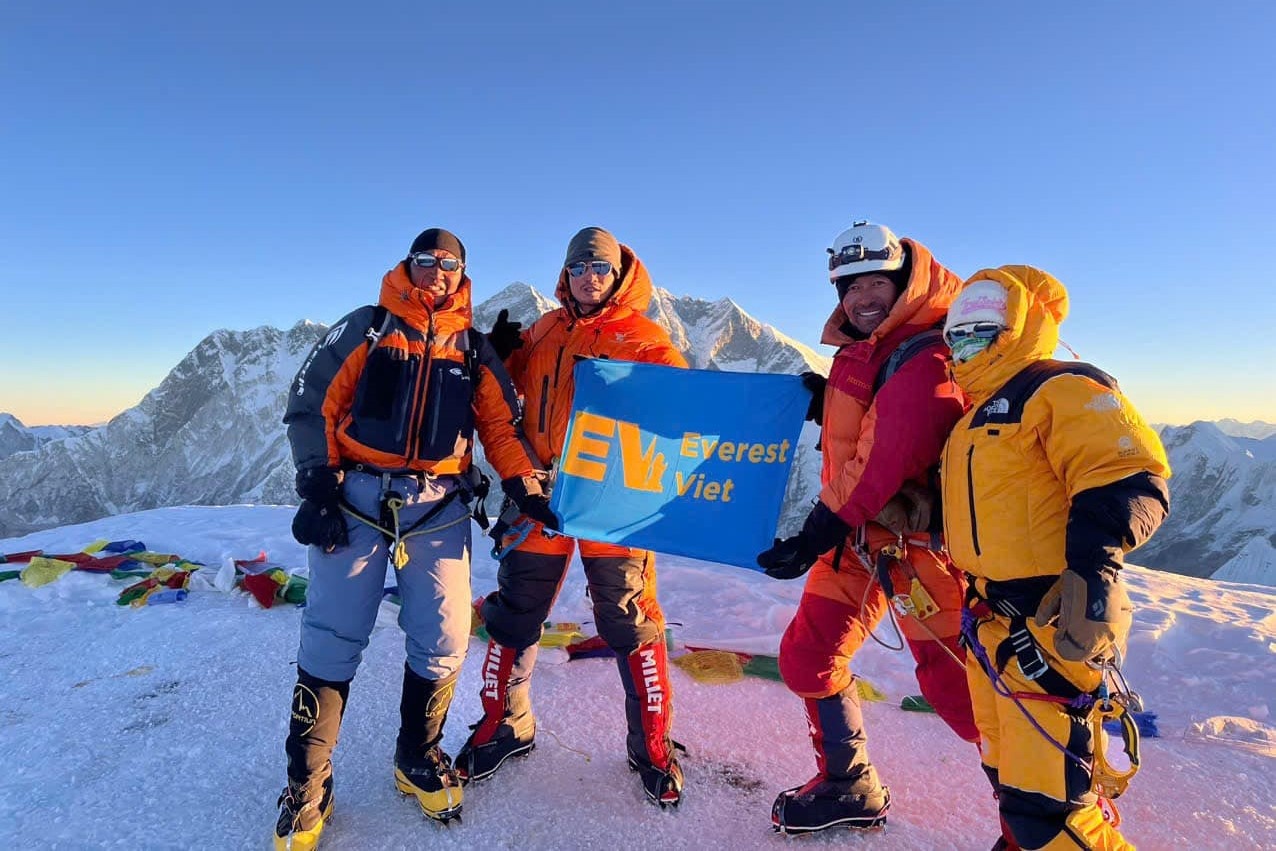 leo nui Ama Dablam anh 4