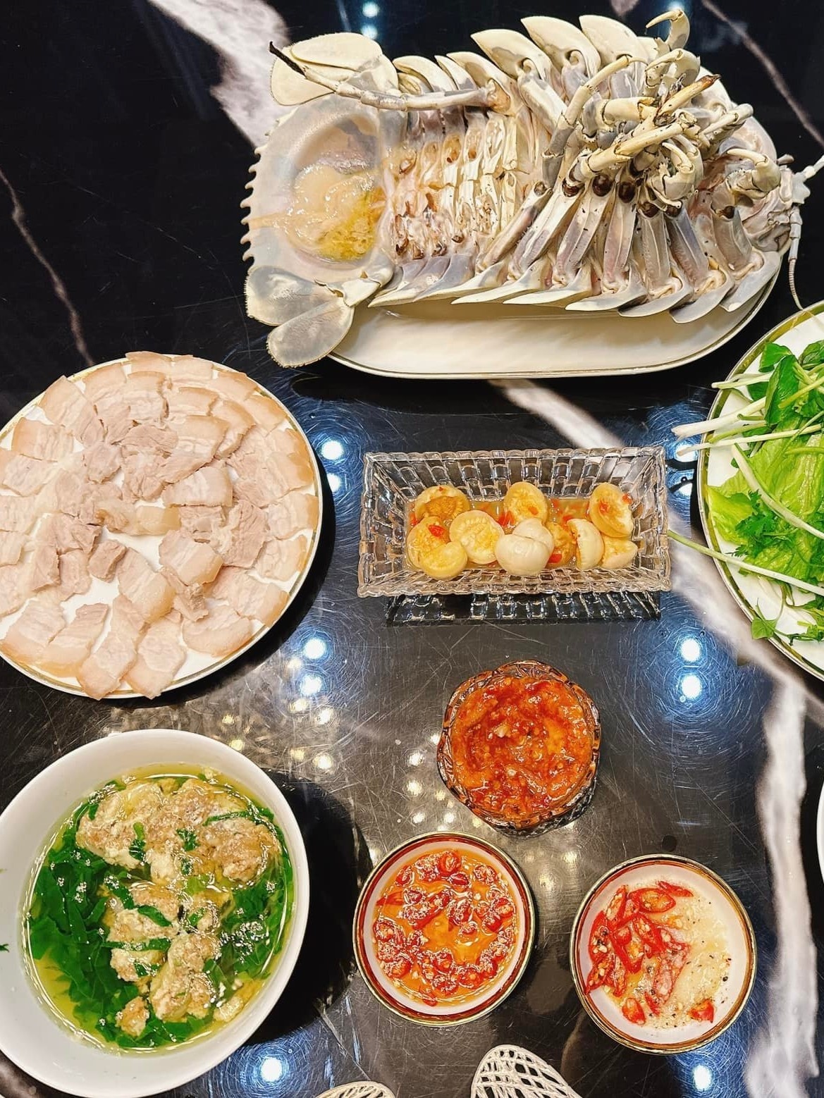 Phuong Oanh nau an anh 18