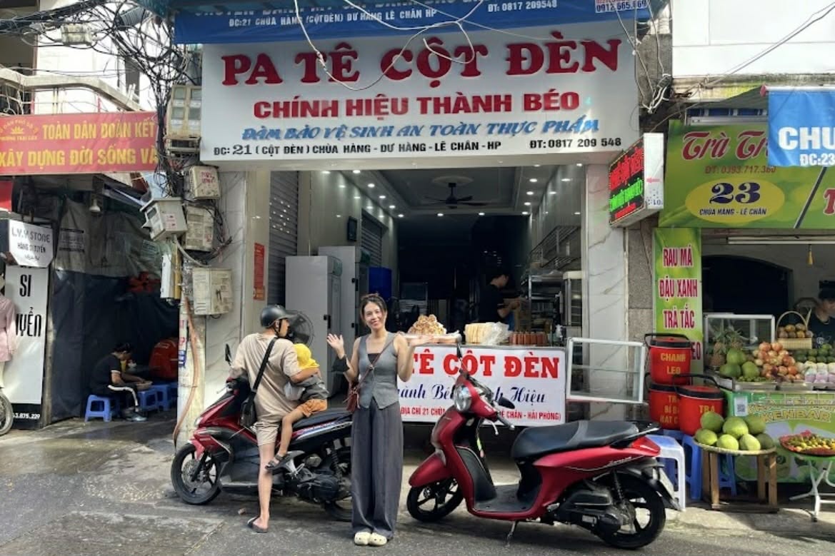 Hàng pate Cột Đèn chính gốc Hải Phòng: 'Khách giảm một nửa'